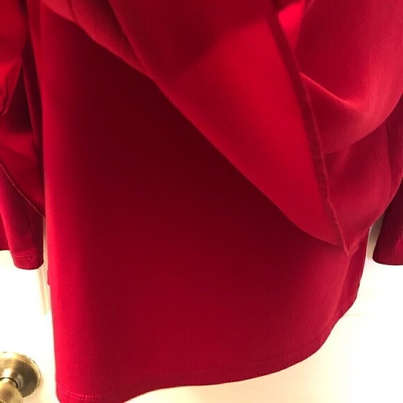 Susan Graver Women's Red Pleated Front Top Layered Lined Round Neckline Small - Picture 6 of 9